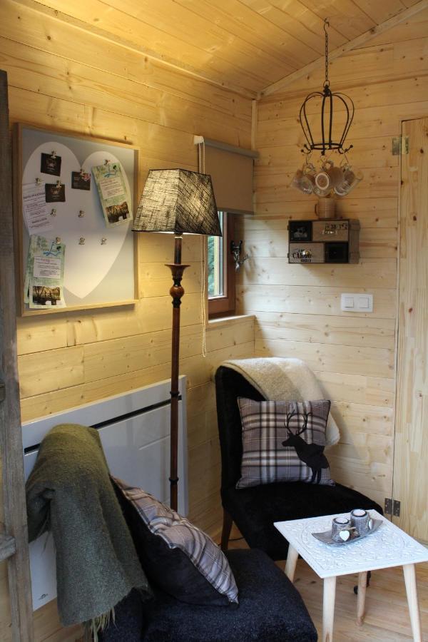 Le Cerf D'Hubert Bed & Breakfast เรดู ภายนอก รูปภาพ