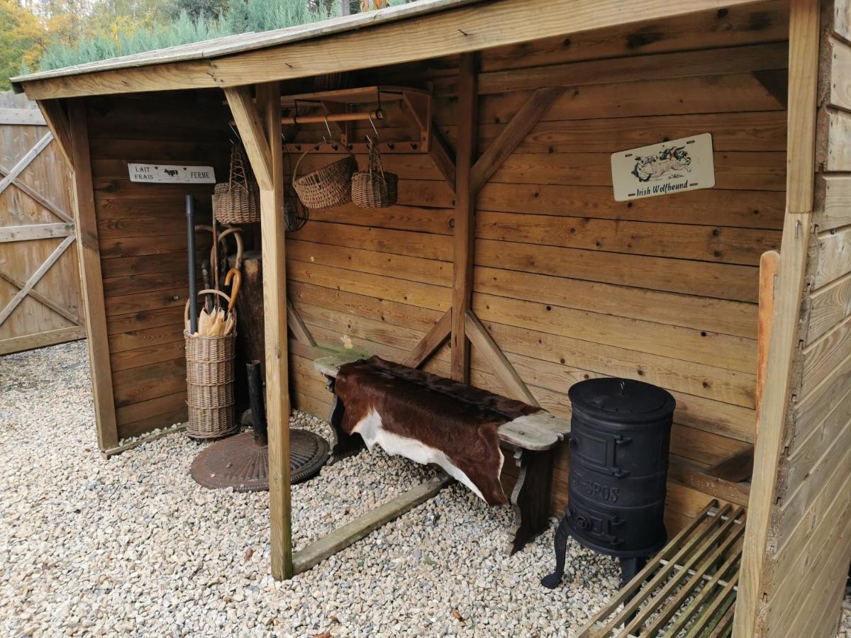 Le Cerf D'Hubert Bed & Breakfast เรดู ภายนอก รูปภาพ